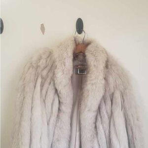 Saga Furs Elegant White Fur Jacket